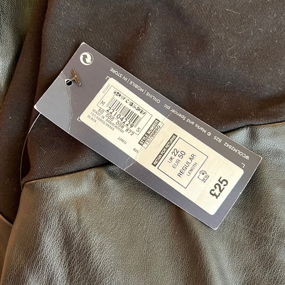 NWT M&S Maternity Leather Look Over Bump Leggings Sz 18/XXL - Picture 4 of 4